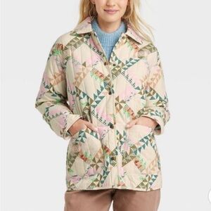 • Universal Thread jacket fashioned with quilted pattern, medium, never worn